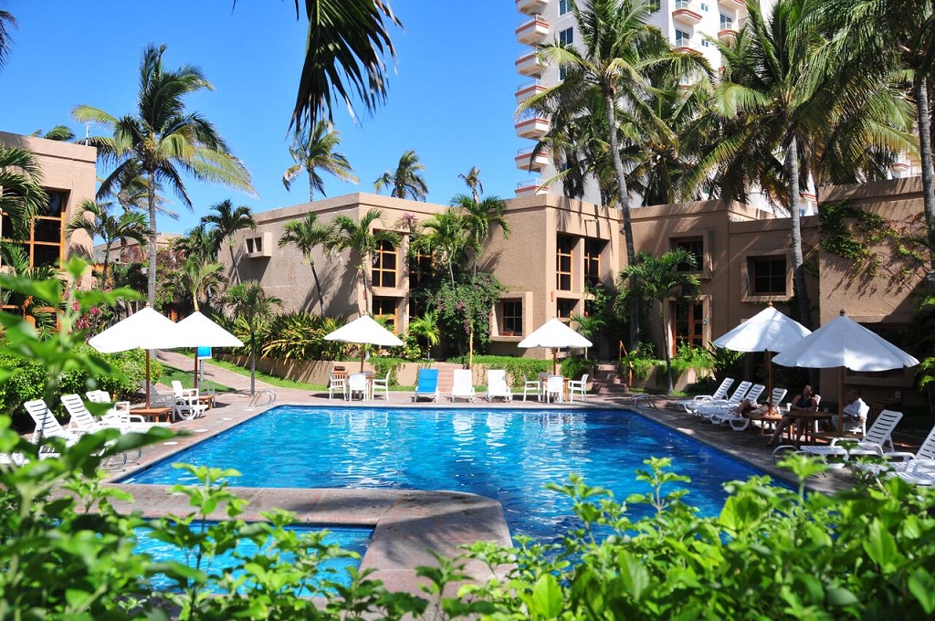 Hotel Villas El Rancho Green Resort Mazatlán | ⭐⭐⭐⭐ | Playa Cerritos