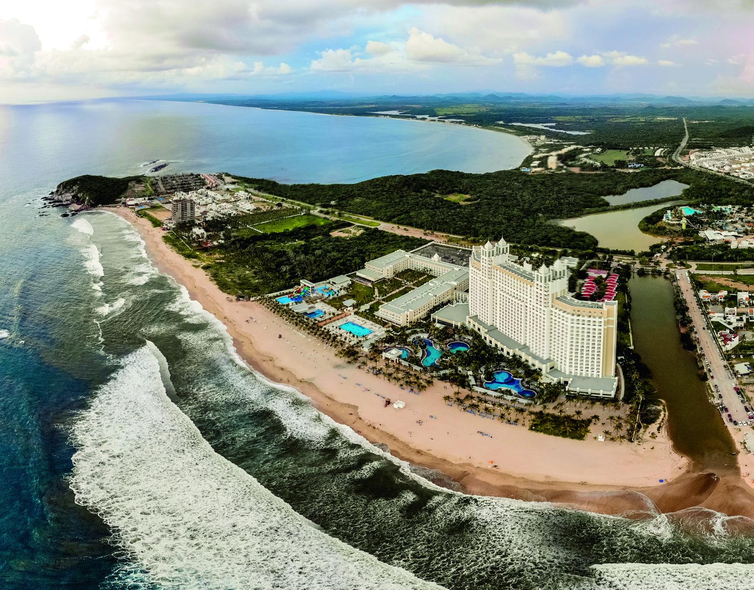 Hotel RIU Mazatlán ⭐⭐⭐⭐⭐ | Todo Incluido